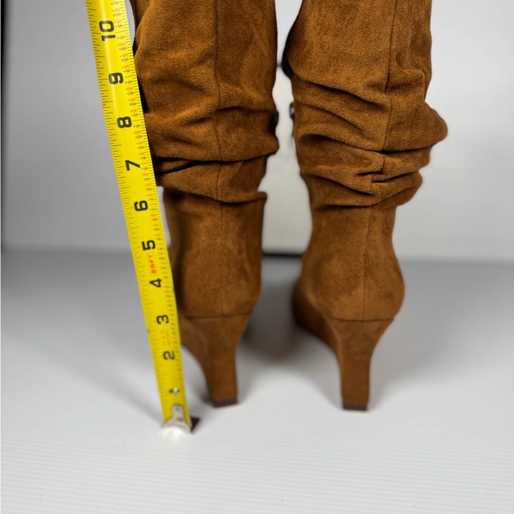 Azalea Wang Asaf Tan Slouch Wedge BootsSuede Pointed Toe Ankle Boot multiple Sz - Picture 6 of 7